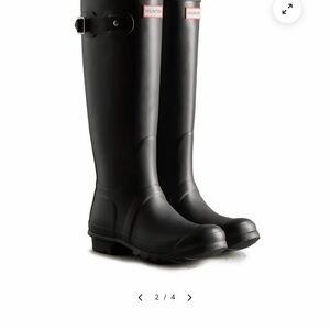 Hunter Women’s Classic Black Boots